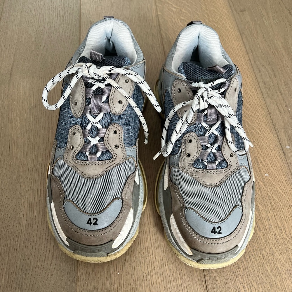 Balenciaga Triple S Sneakers - Picture 3 of 10